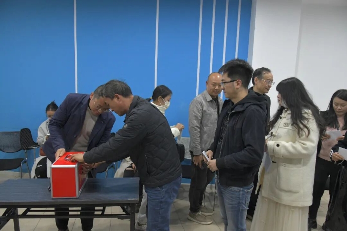 微信图片_2025-11-28_221007_847 微信图片_2025-11-28_221007_847